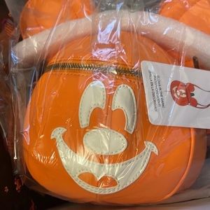 Loungefly Mickey Mouse Pumpkin Jack o Lantern Disney Crossbody Bag